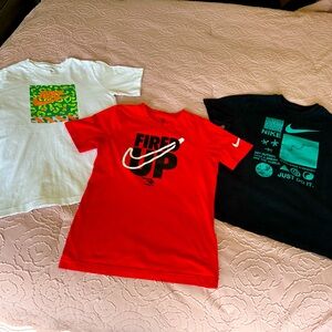 Nike Kids Graphic T-Shirts ( 3 total) size: L